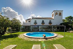 Swimming pool, Hacienda El Santiscal