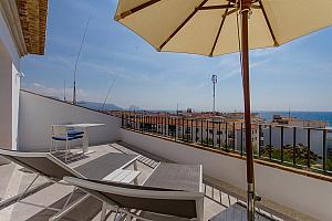 La Serena private terrace