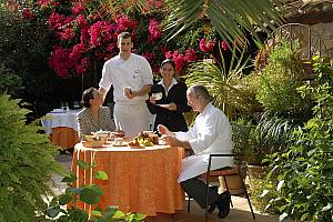 Tetard family, Hotel Ses Rotges