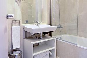 Cheap hotel in downtown Seville