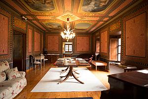 Paintings, sala de pintura